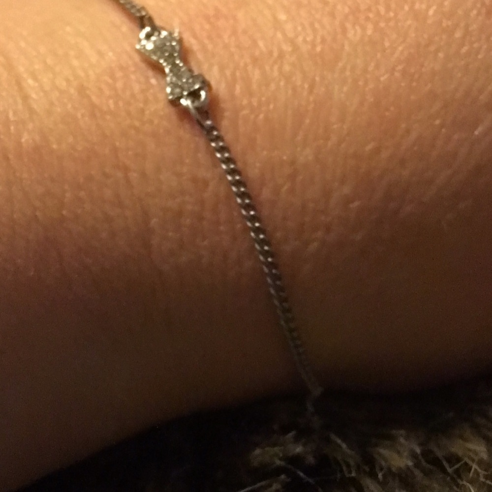 Dainty rhinestone bow silver chain bracelet